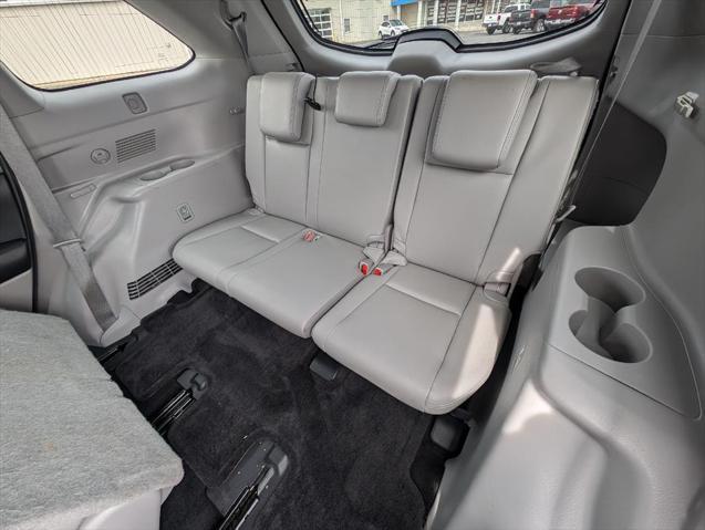 used 2018 Toyota Highlander car, priced at $20,750