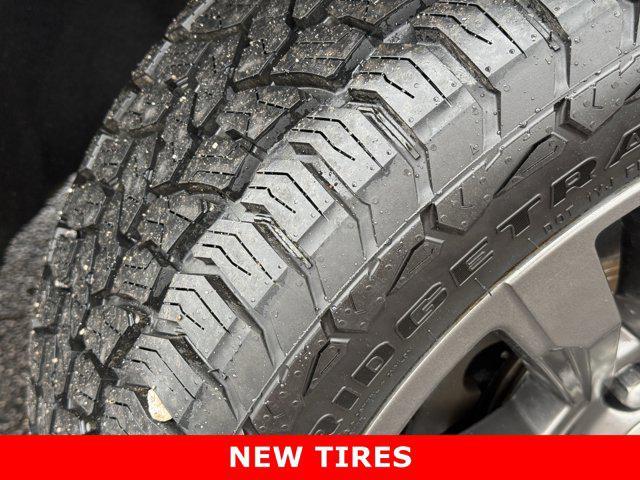 used 2017 GMC Yukon XL car, priced at $21,000