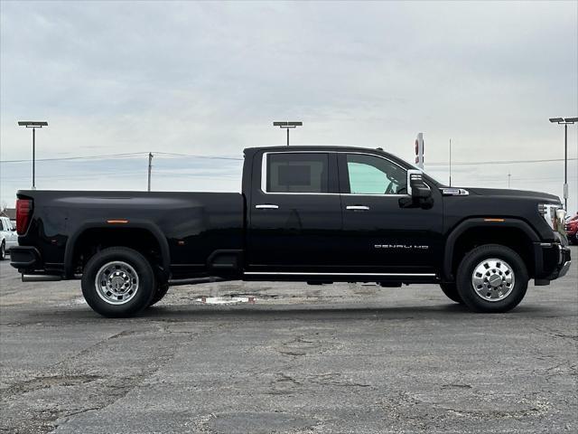 new 2025 GMC Sierra 3500 car, priced at $88,000