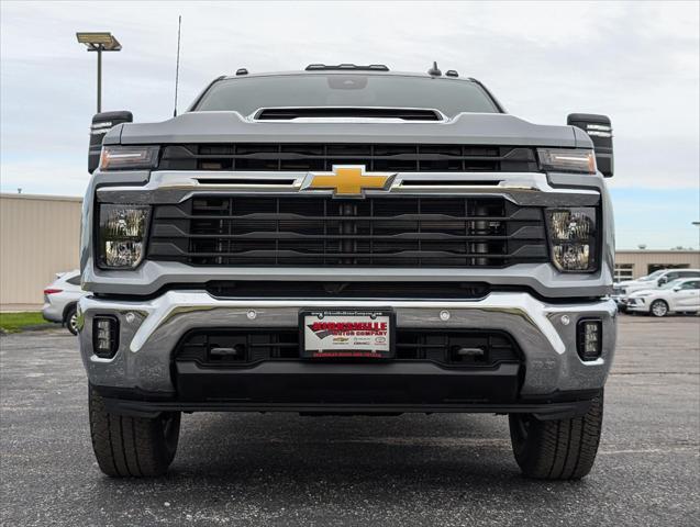 new 2025 Chevrolet Silverado 3500 car, priced at $57,000