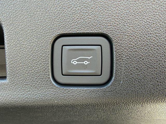 new 2026 Chevrolet Traverse car, priced at $55,000