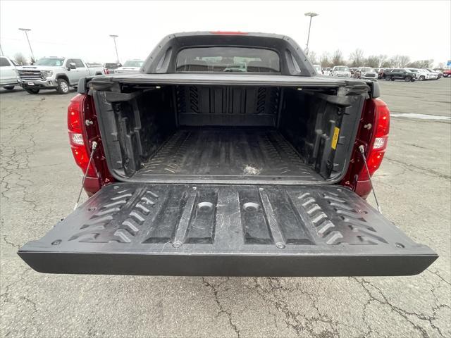 used 2008 Chevrolet Avalanche car, priced at $15,000