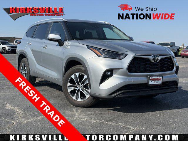 used 2024 Toyota Highlander car, priced at $44,000