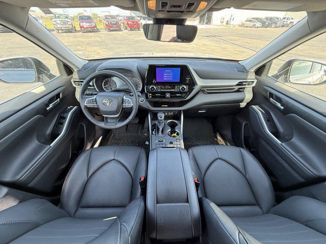 used 2024 Toyota Highlander car, priced at $44,000