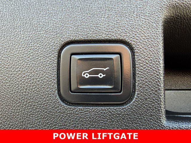 used 2022 Chevrolet Equinox car, priced at $23,750