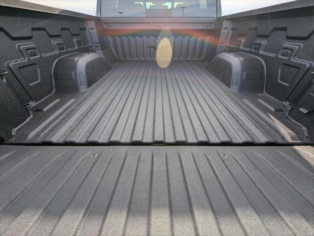 new 2025 Chevrolet Silverado 1500 car, priced at $50,000