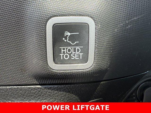 used 2022 Jeep Grand Cherokee car, priced at $34,000