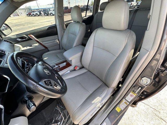 used 2013 Toyota Highlander car, priced at $16,000