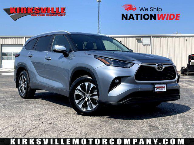 used 2024 Toyota Highlander car, priced at $42,500