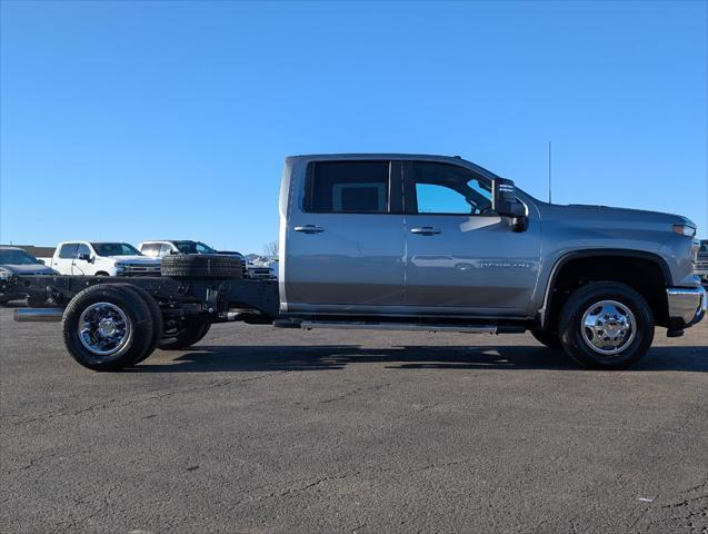 new 2025 Chevrolet Silverado 3500 car, priced at $71,908