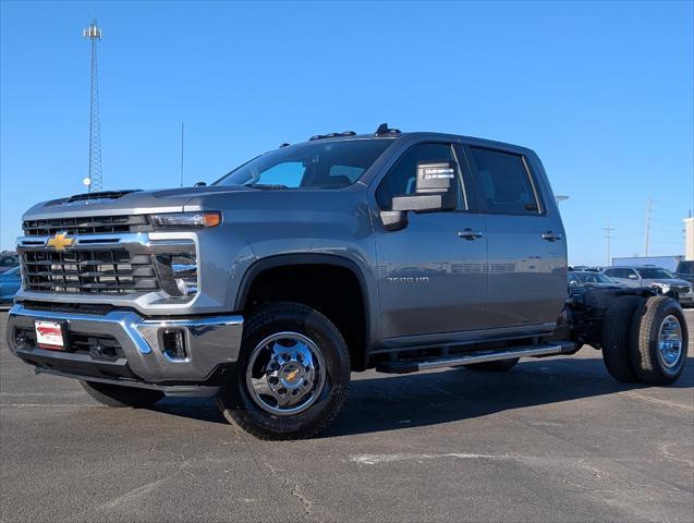 new 2025 Chevrolet Silverado 3500 car, priced at $71,908