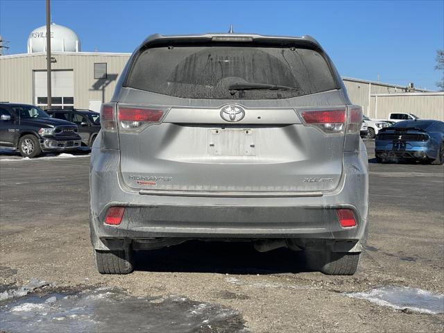 used 2016 Toyota Highlander car, priced at $21,000