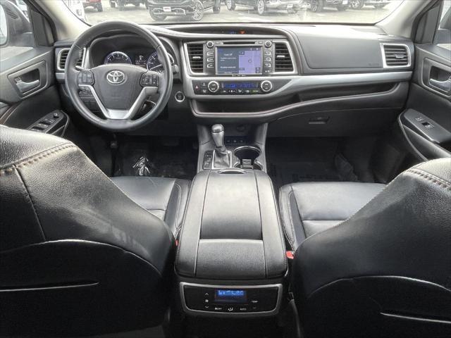 used 2016 Toyota Highlander car, priced at $20,500