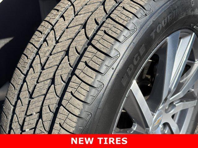 used 2022 Chevrolet Equinox car, priced at $24,000