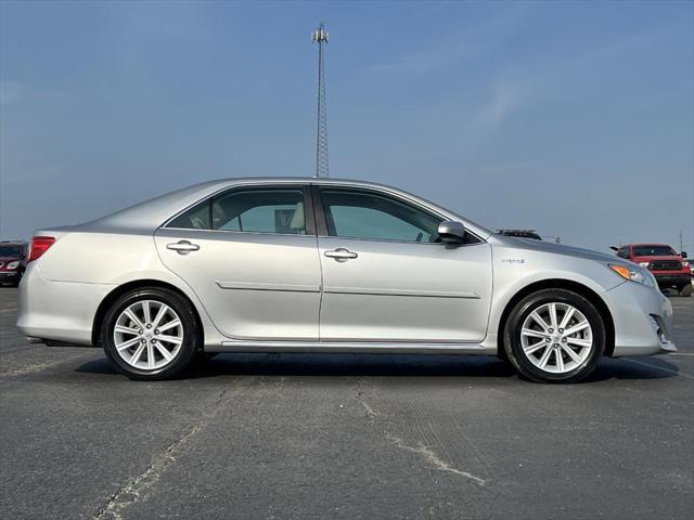 used 2014 Toyota Camry Hybrid car, priced at $12,500