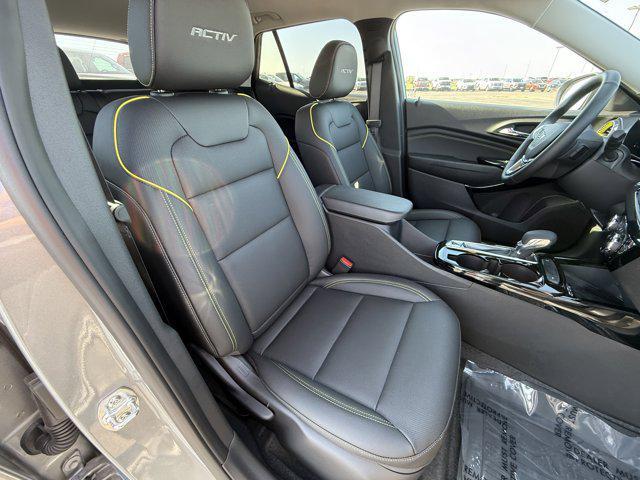 new 2025 Chevrolet Trax car, priced at $26,500