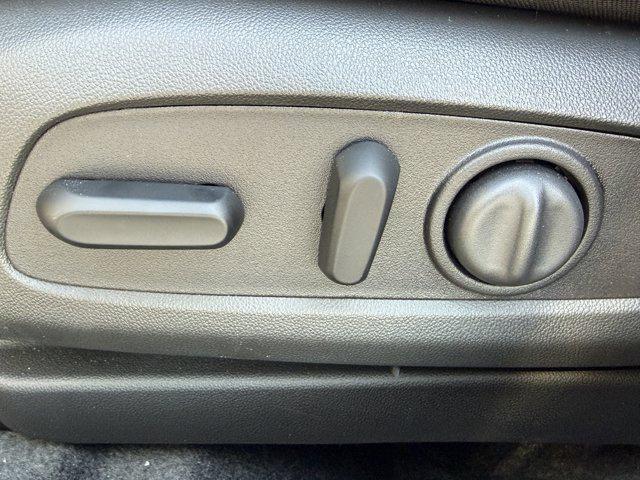 new 2025 Chevrolet Trax car, priced at $26,500