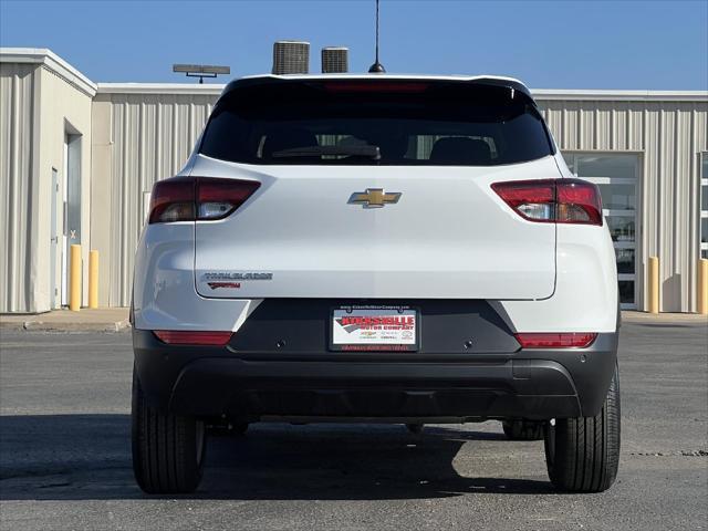 new 2025 Chevrolet TrailBlazer car, priced at $25,535