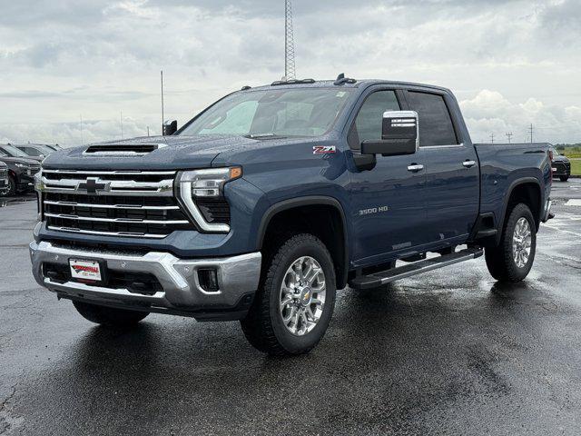 new 2025 Chevrolet Silverado 3500 car, priced at $81,000