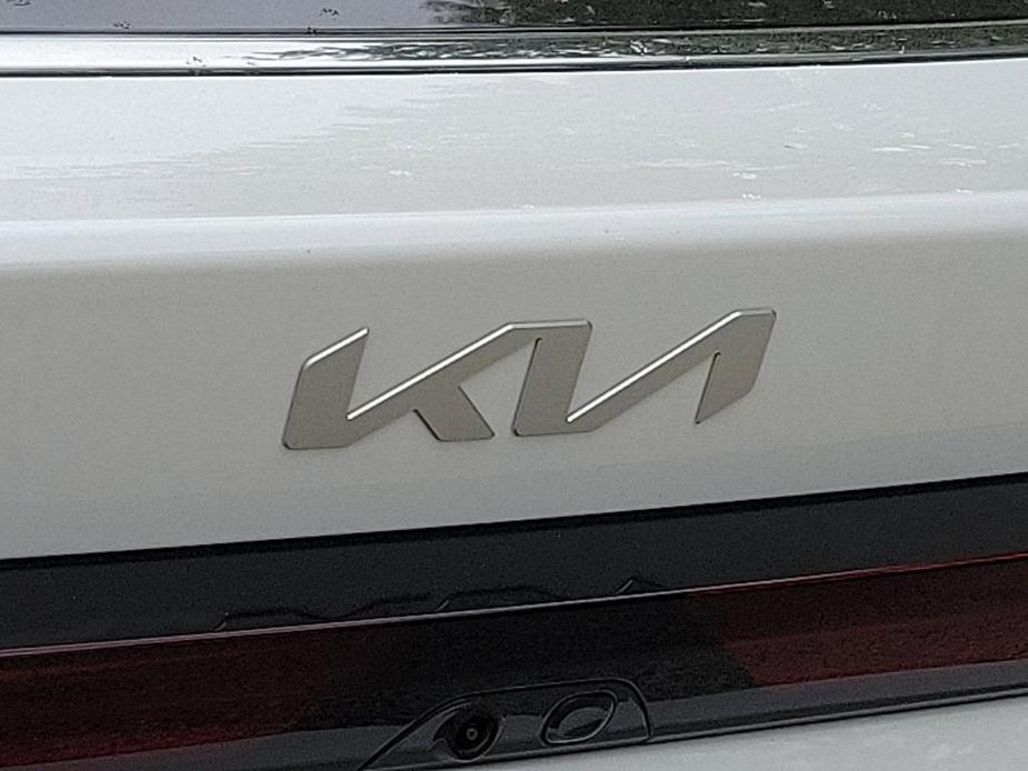 new 2025 Kia K5 car, priced at $33,048