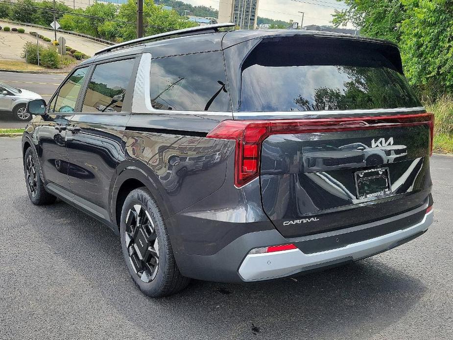 new 2025 Kia Carnival car, priced at $41,593