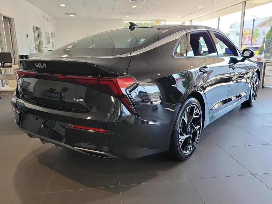 new 2025 Kia K5 car, priced at $30,378