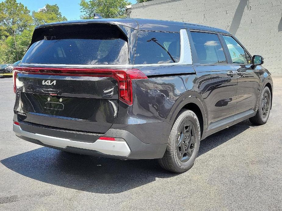 new 2025 Kia Carnival car, priced at $39,550