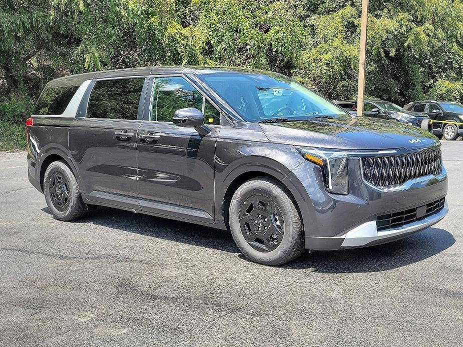 new 2025 Kia Carnival car, priced at $39,550