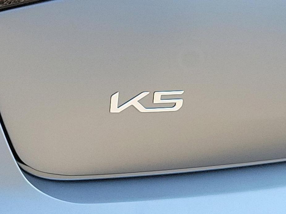 new 2025 Kia K5 car, priced at $33,253