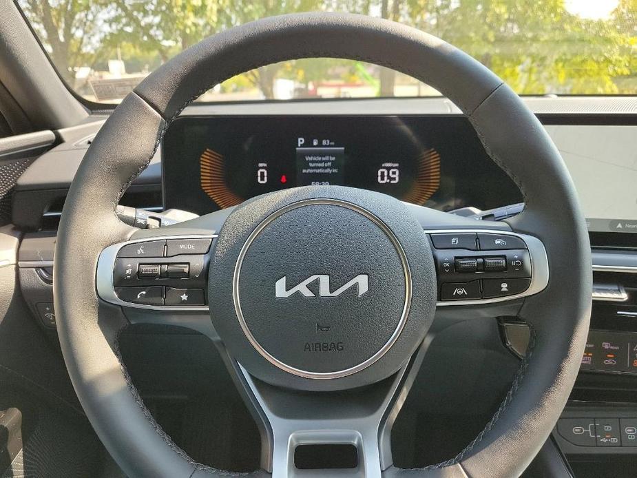 new 2025 Kia K5 car, priced at $33,253