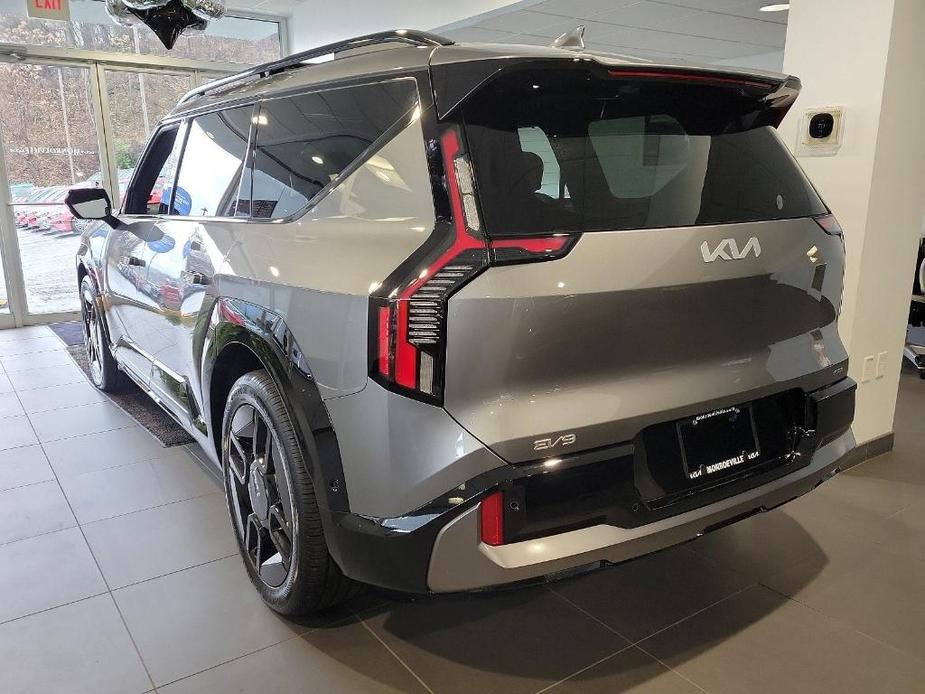 new 2024 Kia EV9 car, priced at $72,136