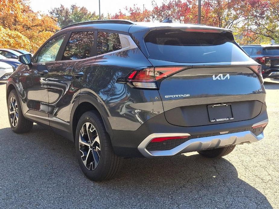 new 2025 Kia Sportage car, priced at $33,866