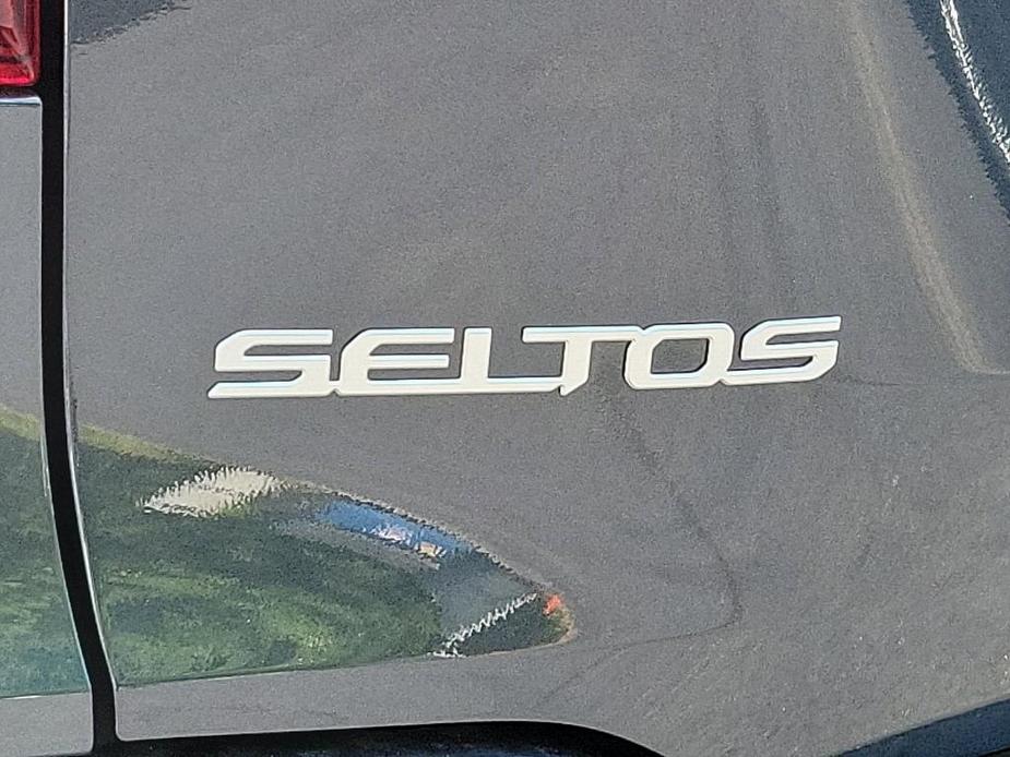 new 2025 Kia Seltos car, priced at $27,653