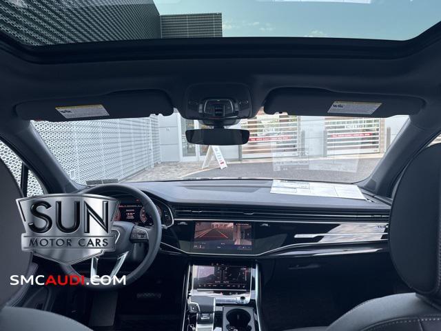 new 2025 Audi Q7 car, priced at $72,350