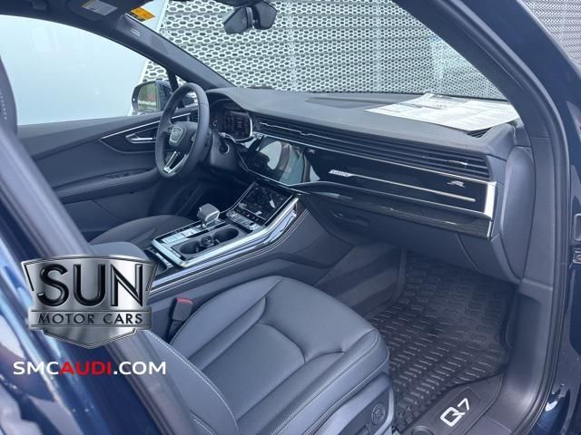 new 2025 Audi Q7 car, priced at $72,350