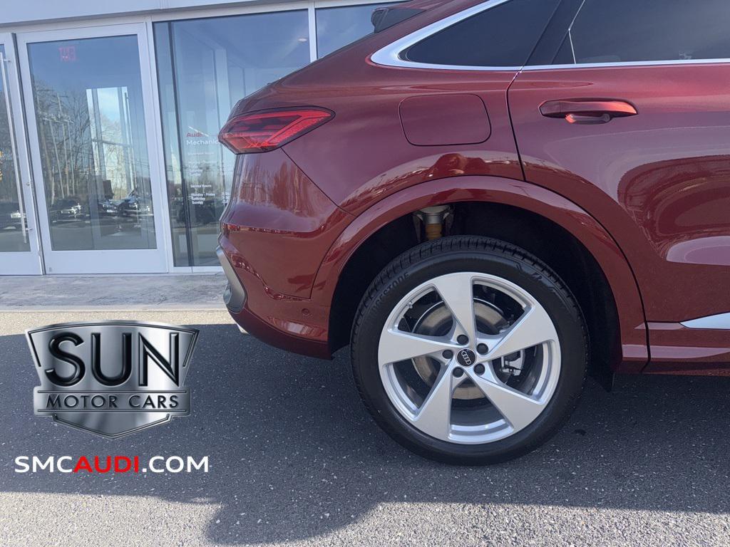 new 2025 Audi Q5 car, priced at $63,530