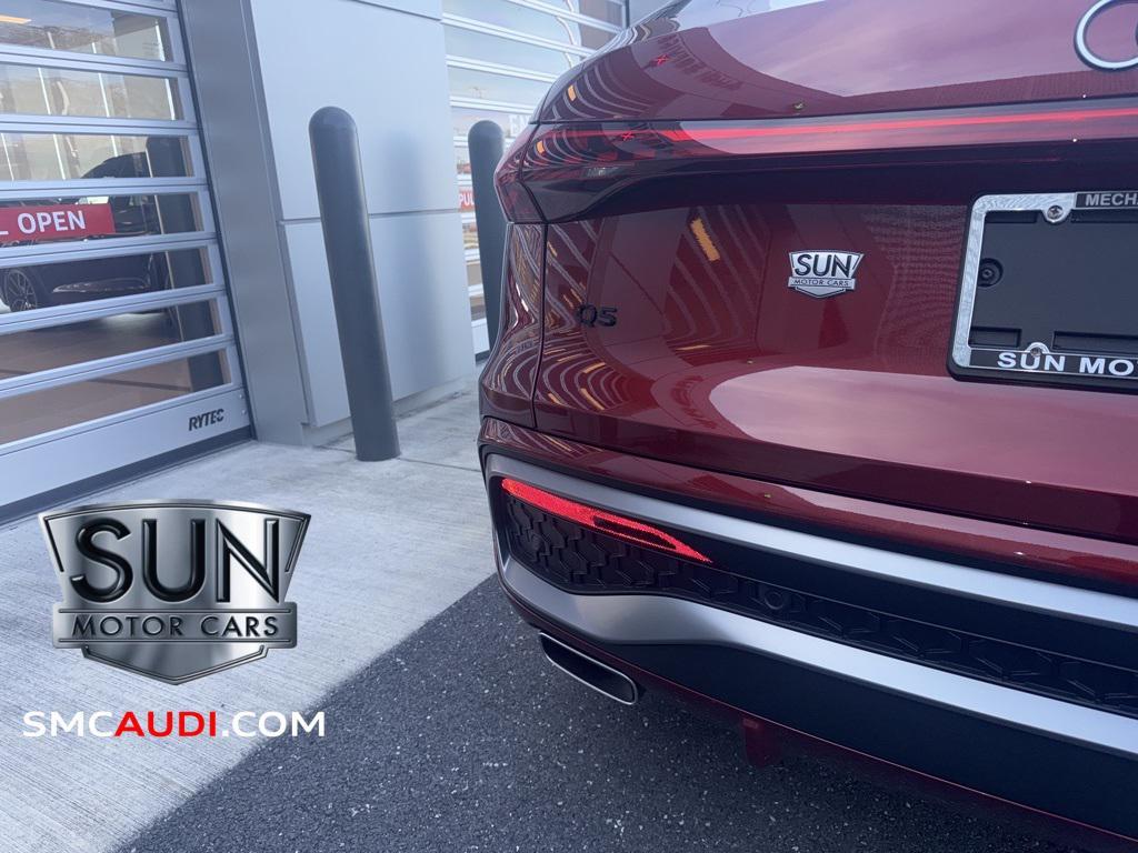new 2025 Audi Q5 car, priced at $63,530