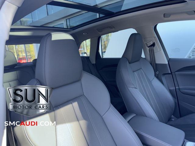 new 2025 Audi Q5 car, priced at $61,390