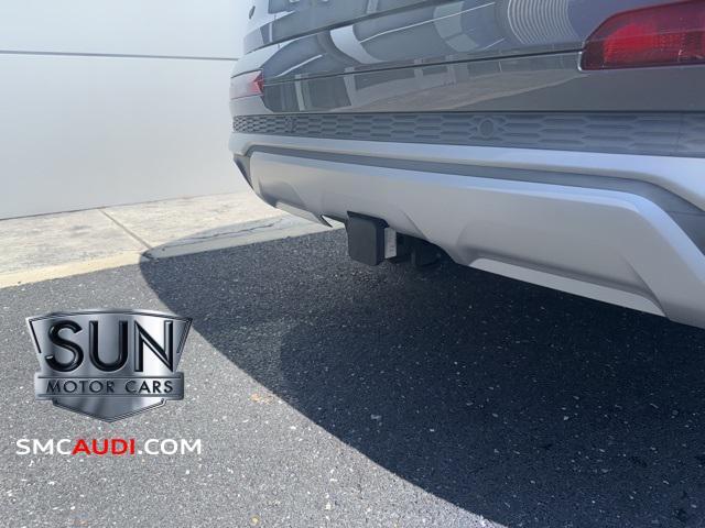 new 2025 Audi Q7 car, priced at $72,440