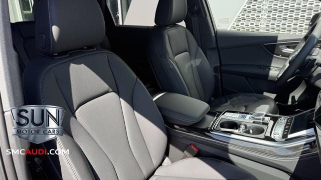 new 2025 Audi Q7 car, priced at $72,440