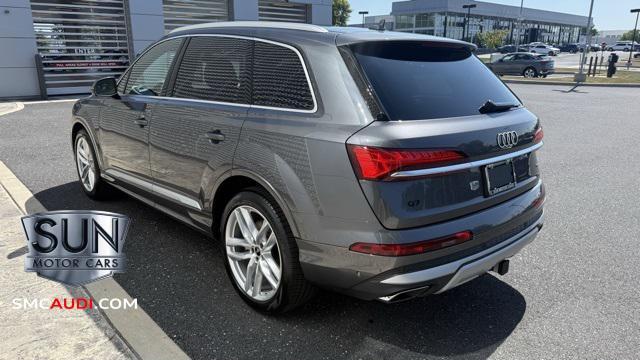 new 2025 Audi Q7 car, priced at $72,440