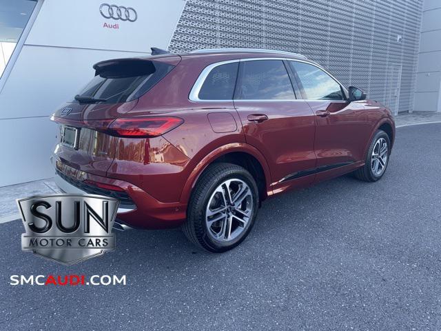 new 2025 Audi Q5 car, priced at $59,680