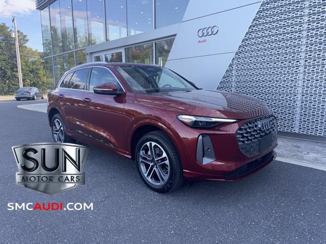 new 2025 Audi Q5 car, priced at $59,680