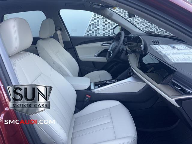 new 2025 Audi Q5 car, priced at $59,680