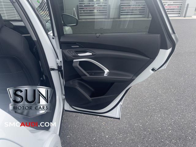 new 2025 Audi Q5 car, priced at $61,390