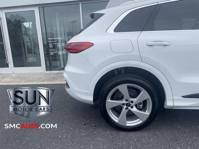 new 2025 Audi Q5 car, priced at $61,390