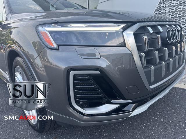 new 2025 Audi Q7 car, priced at $72,350
