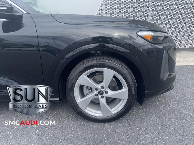 new 2025 Audi Q5 car, priced at $64,380