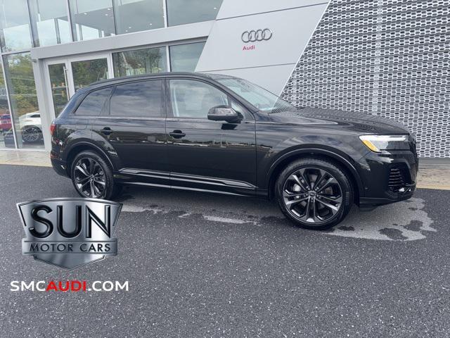 new 2025 Audi Q7 car, priced at $73,450