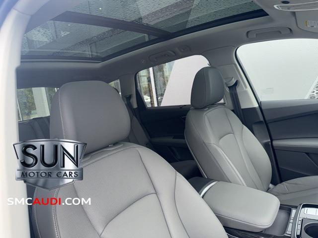 new 2025 Audi Q7 car, priced at $73,450